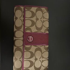 Coach signature C wallet
